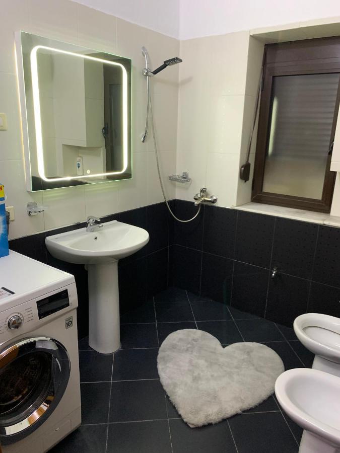 Veranda Apartment Тирана Экстерьер фото